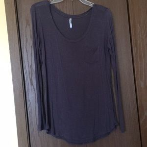 Lightweight long sleeve shirt